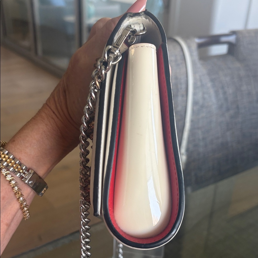 Christian Louboutin White Studded Shoulder Bag with Silver Chain - Picture 3 of 10